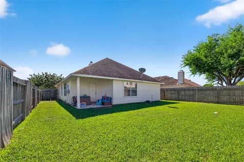 8223 Montego Bay Drive Baytown TX 77523