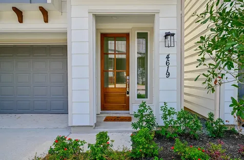 4619 Maxie Street Houston TX 77007
