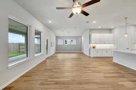 16238 Summer Aster Trail Hockley TX 77447