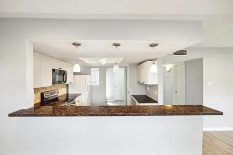 5005 Georgi Lane 36 Houston TX 77092