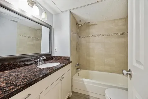 5005 Georgi Lane 36 Houston TX 77092