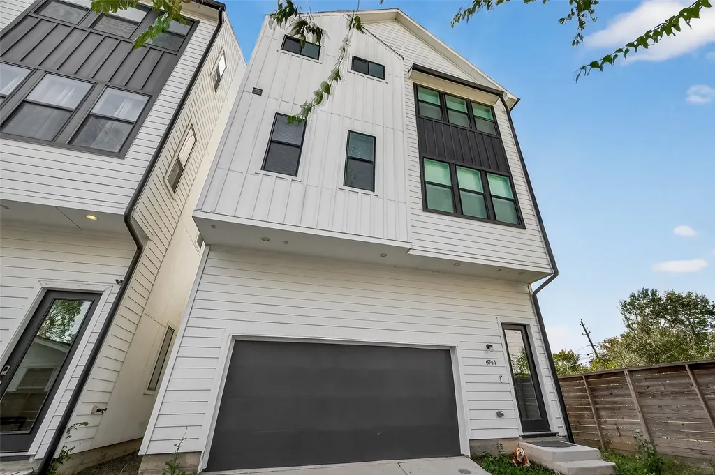 6744 Del Rio Street Houston TX 77021