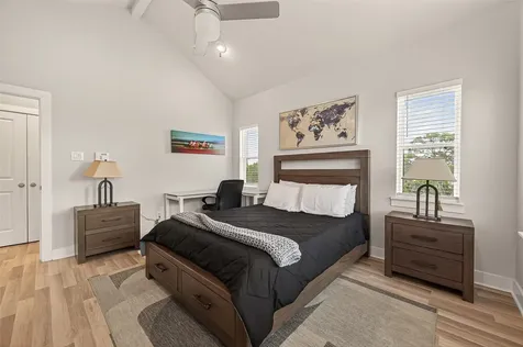6744 Del Rio Street Houston TX 77021