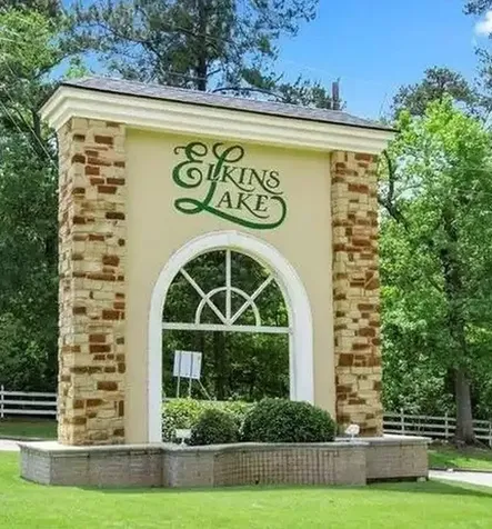 148 Brook Hollow Drive Huntsville TX 77340