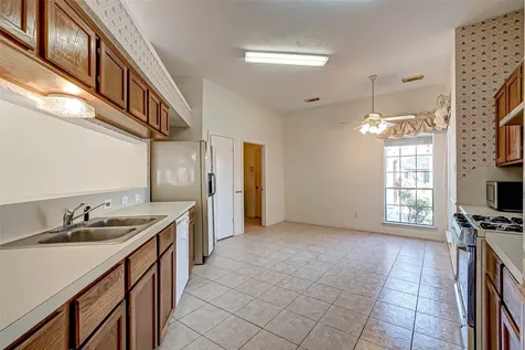 125 Barbetta Court League City TX 77573