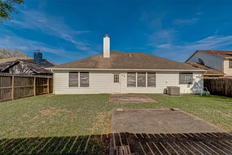 125 Barbetta Court League City TX 77573