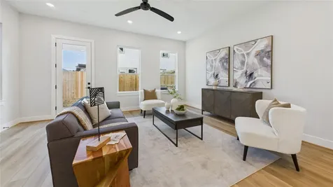 5027 Golden Forest Drive B Houston TX 77091