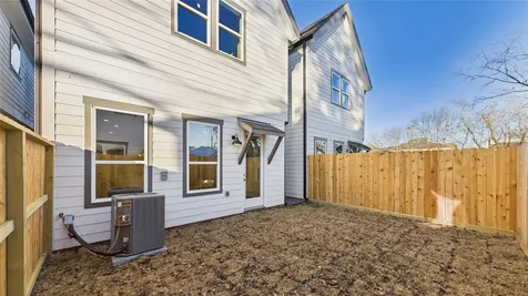 5027 Golden Forest Drive B Houston TX 77091