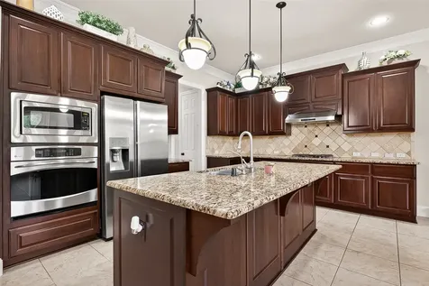222 Chatham Avenue Sugar Land TX 77479