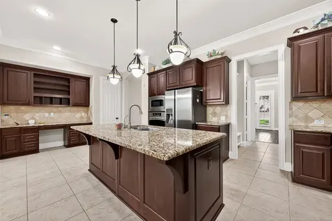 222 Chatham Avenue Sugar Land TX 77479