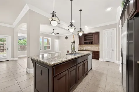 222 Chatham Avenue Sugar Land TX 77479