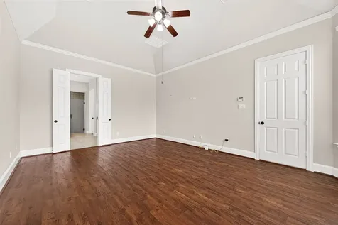 222 Chatham Avenue Sugar Land TX 77479