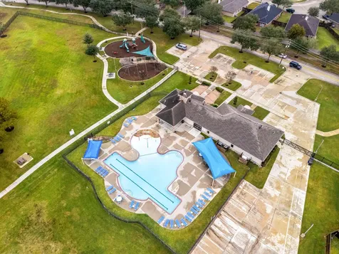 6715 Strawberry Brook Lane Dickinson TX 77539