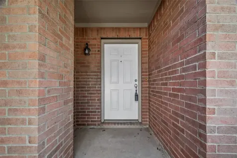 4719 Silver Spruce Lane Friendswood TX 77546
