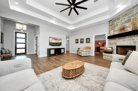 7723 Stratford Hall Drive Rosharon TX 77583