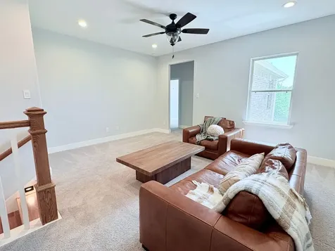 55 Ruskin Drive W Montgomery TX 77356