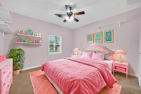 202 Laura Lane Conroe TX 77385