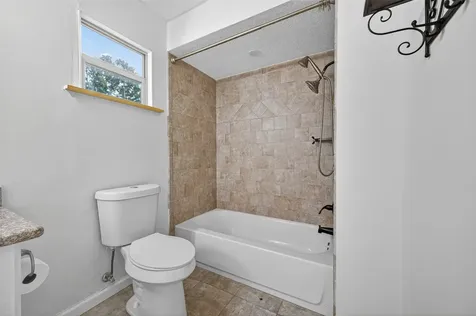 202 Laura Lane Conroe TX 77385