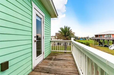 1799 Redfish Lane Crystal Beach TX 77650