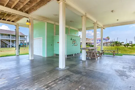 1799 Redfish Lane Crystal Beach TX 77650