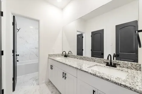 4309 Larkspur Street Houston TX 77051