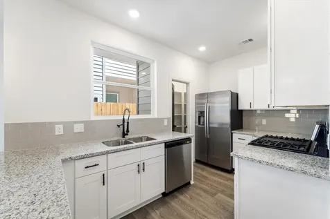 4309 Larkspur Street Houston TX 77051