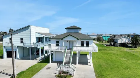970 Townsend Drive Port Bolivar TX 77650