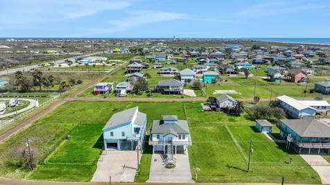 970 Townsend Drive Port Bolivar TX 77650