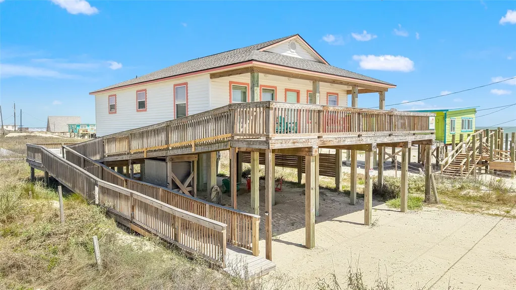 114 Coral Court Surfside Beach TX 77541