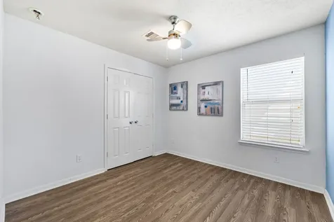 2715 Skyview Knoll Court Houston TX 77047
