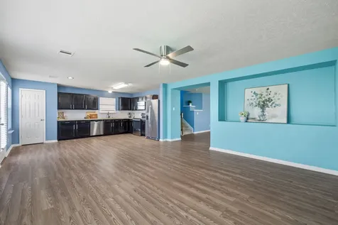 2715 Skyview Knoll Court Houston TX 77047