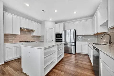 10511 Amador Peak Drive Rosharon TX 77583
