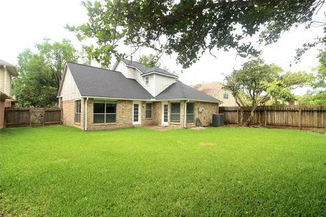 3515 Woodmere Lane Sugar Land TX 77478