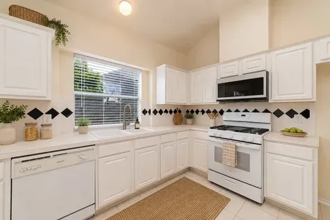 10011 Redoak Pass Lane Houston TX 77064