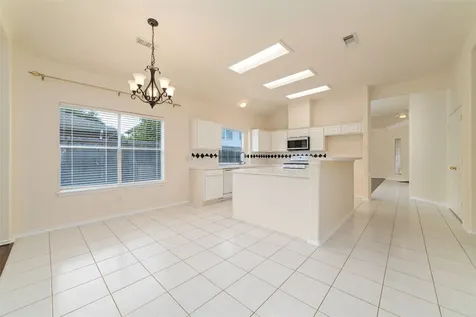 10011 Redoak Pass Lane Houston TX 77064