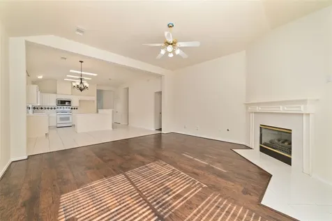 10011 Redoak Pass Lane Houston TX 77064