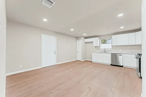 3626 Sparrow Street Houston TX 77051