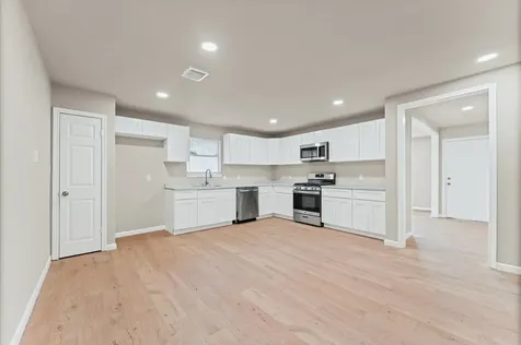 3626 Sparrow Street Houston TX 77051
