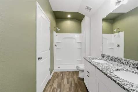 111 Bering Drive Huntsville TX 77320