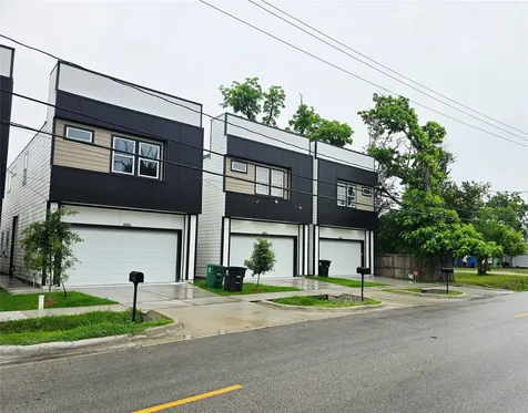 4303 Bennington Street Houston TX 77016