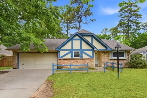 2115 Oak Shores Drive Kingwood TX 77339