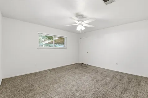 2115 Oak Shores Drive Kingwood TX 77339