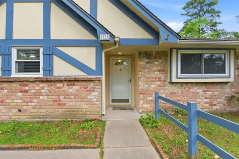 2115 Oak Shores Drive Kingwood TX 77339