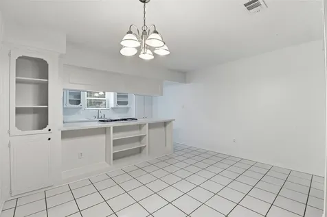 2115 Oak Shores Drive Kingwood TX 77339