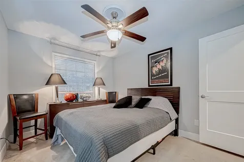 1860 White Oak Drive 375 Houston TX 77009