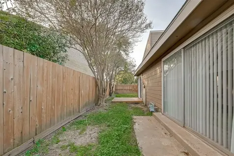 12111 Poulson Drive Houston TX 77031