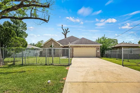 8906 Richland Drive Houston TX 77078