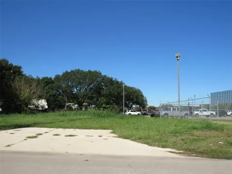 3735 Red Bluff Road Pasadena TX 77503