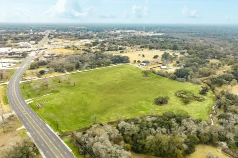 1311 West Brazos Avenue West Columbia TX 77486