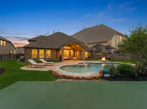19139 Blue Hill Lane Tomball TX 77377